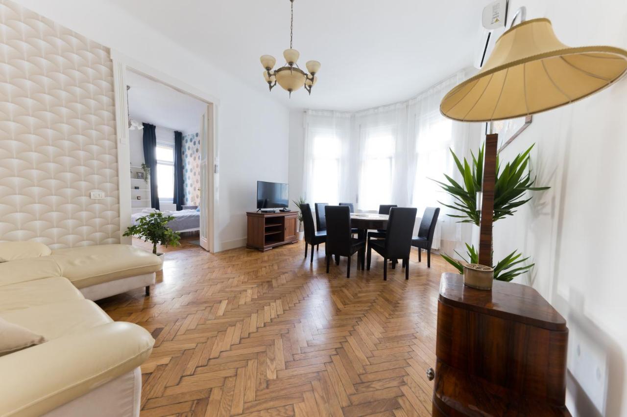 Rumbach Royal Apartment Budapest Bagian luar foto