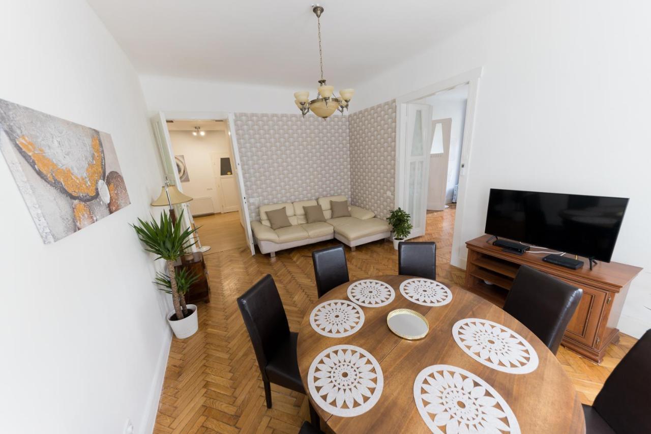 Rumbach Royal Apartment Budapest Bagian luar foto